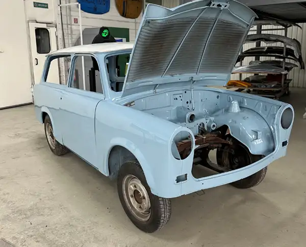 Trabant Lackierung